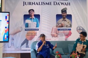 DEMA STIQ KEPRI Gelar Seminar Jurnalistik: Meneguhkan Semangat Dakwah Lewat Pena