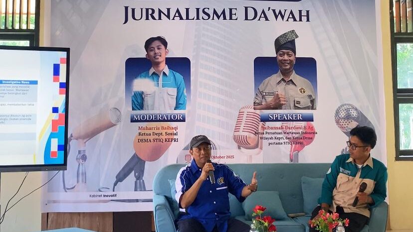 DEMA STIQ KEPRI Gelar Seminar Jurnalistik: Meneguhkan Semangat Dakwah Lewat Pena